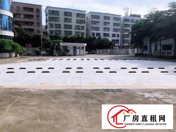  凤岗雁田出租2楼1500平豪华装修办公室水电齐全现房
