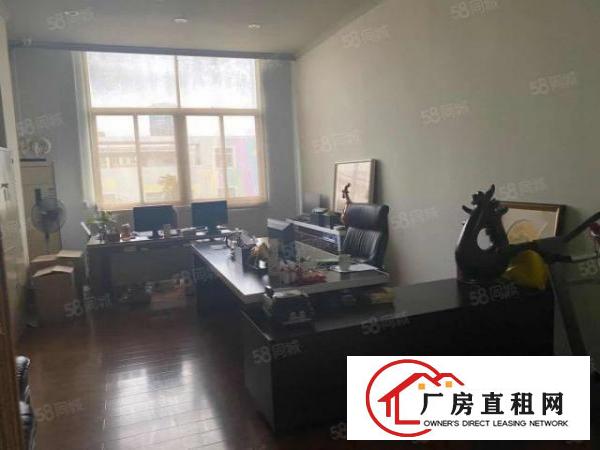  凤岗五联新出原房东带红本1500平厂房出租带精装修大小可分租