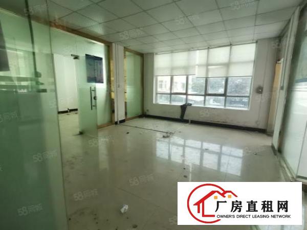  南城白马工业区586平，带现成环评，水电齐全，带装修办公室！