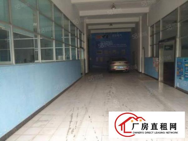  南城周溪村刚搬空标准厂房一楼952平精装修厂房出租，