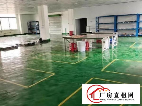  现成地坪漆办公室天花吊顶