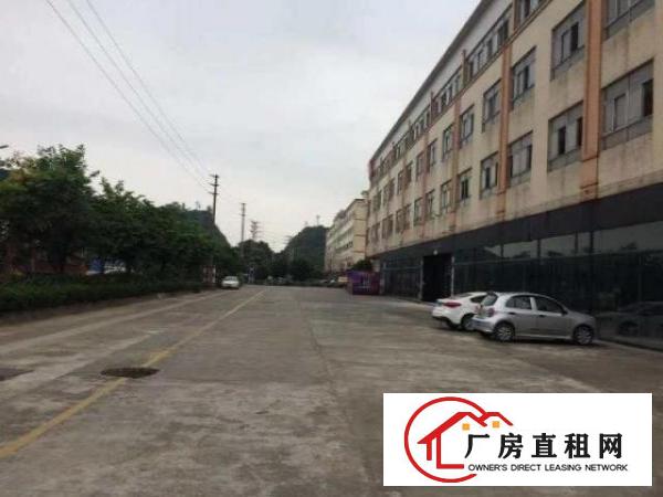  现成装修办公室，水电到位，能办环评，门口空地大