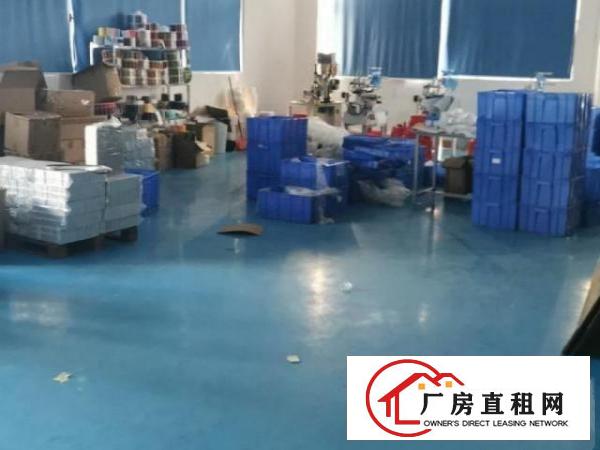  精装新无尘厂房，空调拉线齐全，免装修转让费