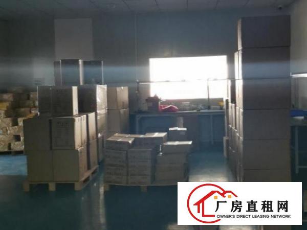  精装新无尘厂房，空调拉线齐全，免装修转让费