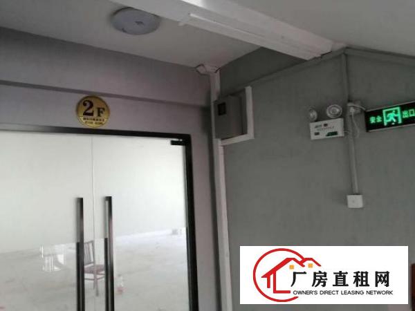  镇区街道边（中兴路207号创客大厦）二楼
