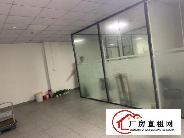  大岭山镇大型工业园新出楼上精装修厂房
