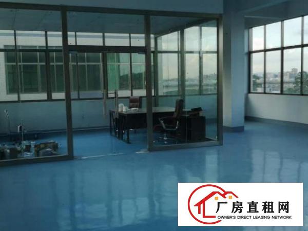  出租大岭山向东小厂房交通方便，水电齐全，价格优惠，急租！