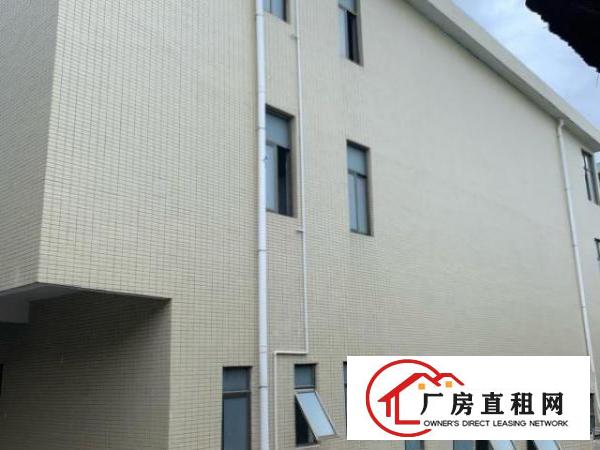  双门独院：大型车方便岀入：