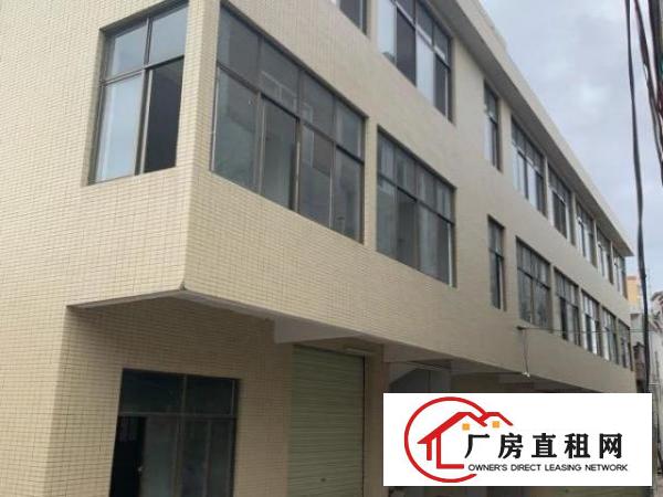  双门独院：大型车方便岀入：