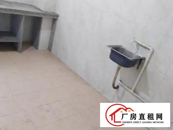  厂房或仓库，房东直租，价格实惠