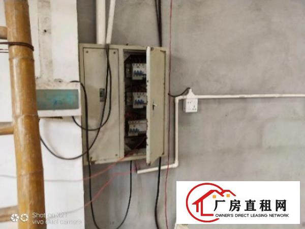 工业园单一层钢构厂房650平方