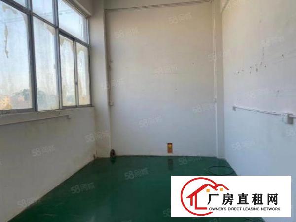  大岭山杨屋主干道一工业园空出楼上1600平米重工业厂房招租