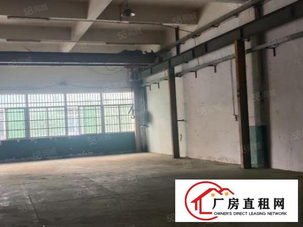  大岭山新出原房东带行车600平厂房出租，水电齐全，可办环评！