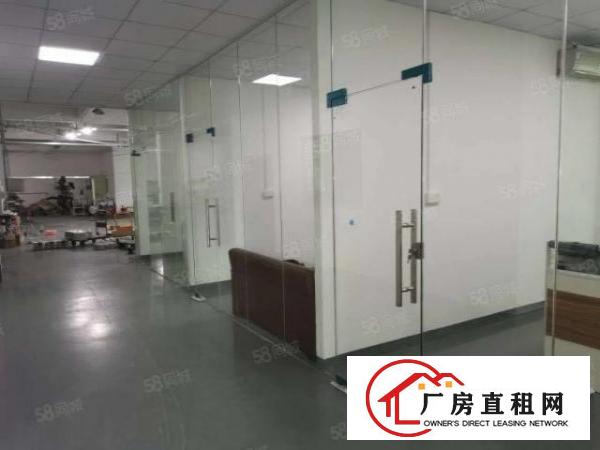  大岭山杨屋新出三楼厂房880平，豪华装修