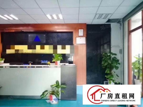  大岭山镇原房东出租楼上带前台办公室装修650平有3吨货梯