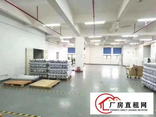  大岭山镇新空出工业园楼上880平带精装修厂房，交通便利