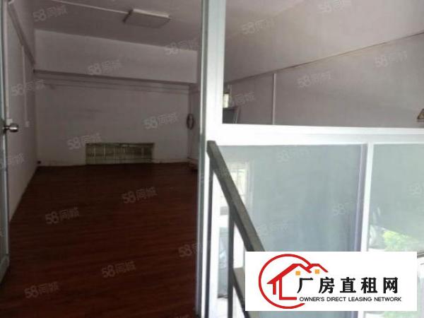  大岭山新出原房东一楼680平方厂房出租带行车价格便宜！