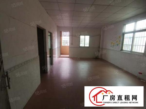 原房东靠大路边，杨屋新出标准厂房三层230方。低价出租