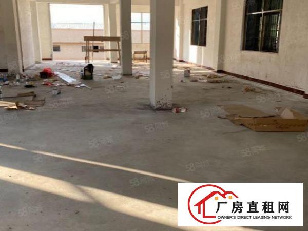  大岭山厂房出租，新空原房东二三四楼每层380实际面积