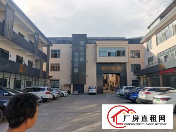  大岭山杨屋工业园内出租楼上700方钢构厂房，隔离有办公室