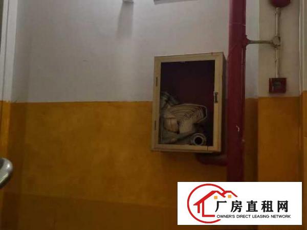  租：厂房、办公室、仓库、娱乐商业等等