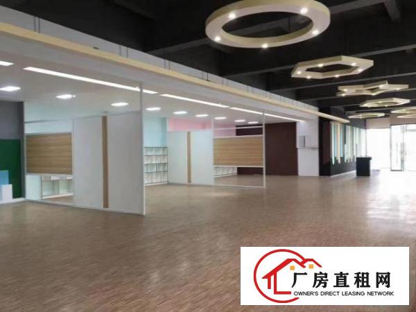  大朗镇中心豪华装修一楼700平米出租