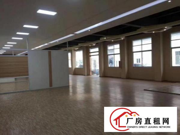  大朗镇中心豪华装修一楼700平米出租