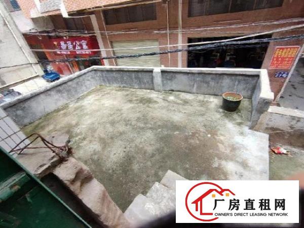  凯悦美景附近，三层整租，共260平方。