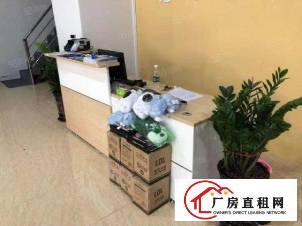  大朗莞樟路边上现成豪华装修门面可商业可生产360平无转让费