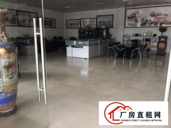  黎贝岭标准一楼1080平，交通方便，好进大车形象好
