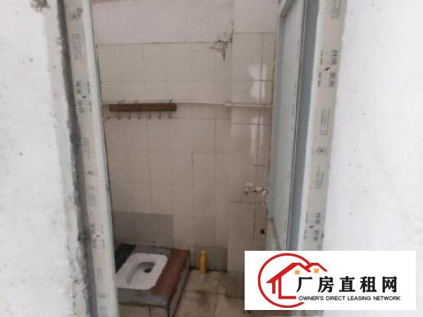 小型简易厂房出租，水电齐全