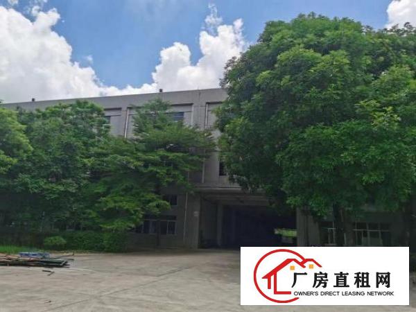  厂房环境优美，层高5米，现成办公室，主路边
