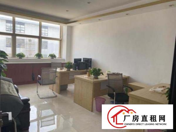  东莞市黄江镇新空出楼上无尘车间1200平方出租