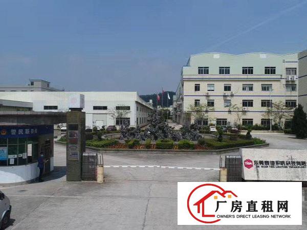  二楼2700平，独立飘台，实用率高，园区配套完整。