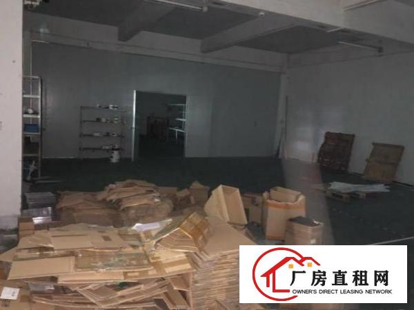  独栋厂房，有配宿舍。水电已接好，交通便利