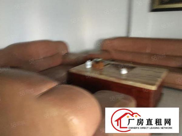  黄江北岸一楼800平米精装修可租