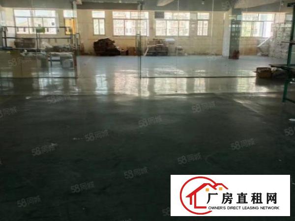  黄江板湖新出带地坪漆2050平方米厂房出租