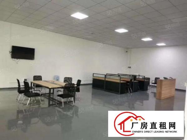  黄江镇新出楼上1500平现成装修厂房，全新地坪漆吊顶