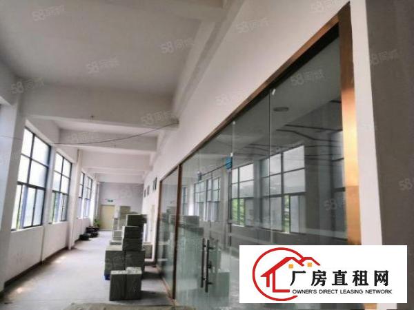  黄江镇中心新出楼上带装修厂房1500平米