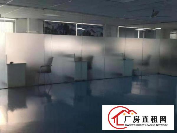  莲湖3楼厂房400平方招租，格局正，挨商业街招工易