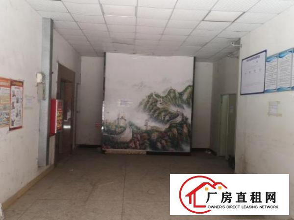  厂房招租，带有货梯，可直接带设备进厂开工