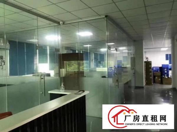  塘厦迎宾高速出口楼上3250平方，水电到位，带卸货平台