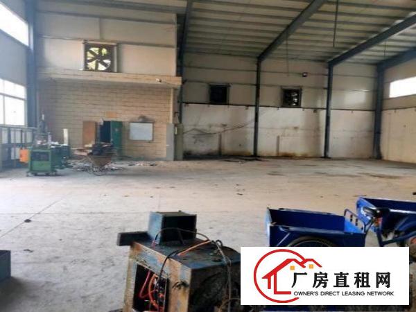  厂房高7米，中间无柱子，利用率大，交通方便