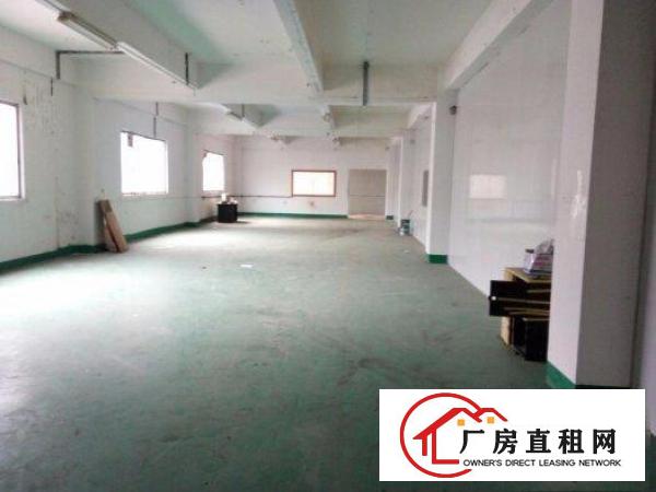  我有大坪高速边800平方电子厂房，办公室和水电配齐
