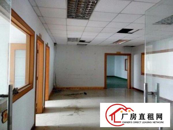  我有大坪高速边800平方电子厂房，办公室和水电配齐