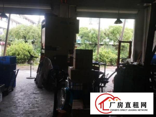  独立小厂房，交通便利。