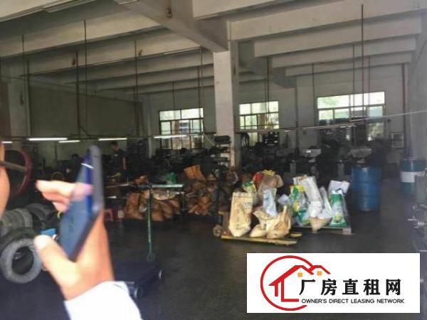  【。塘厦石潭埔独院3楼厂房500平米，位于主干道，实拍图。】