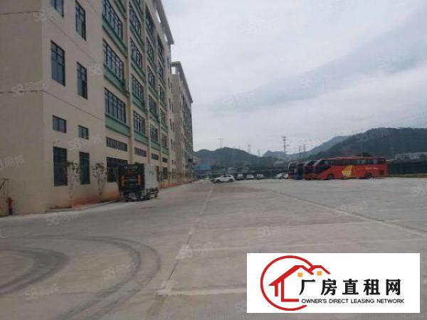  塘厦迎宾高速出口新出标准厂房二楼1500平方，精装修水电齐全