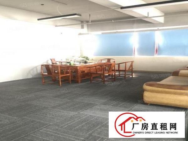  临深高速口原房东出租楼上1450平全新装修形象好无公摊