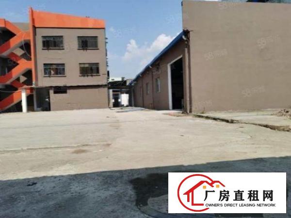  龙背岭新装修厂房每层1450平米大小可分租位置好配套齐